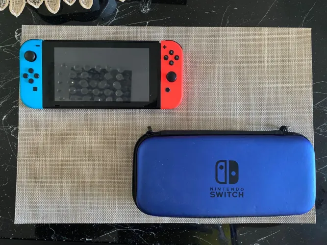Vendo Nintendo Switch completo 