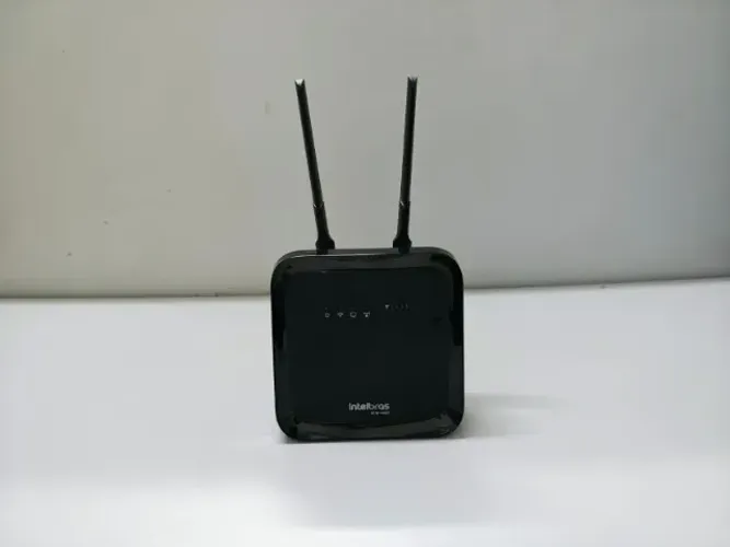 Interface Celular 4G Com Wi-Fi Intelbras ICW 4002