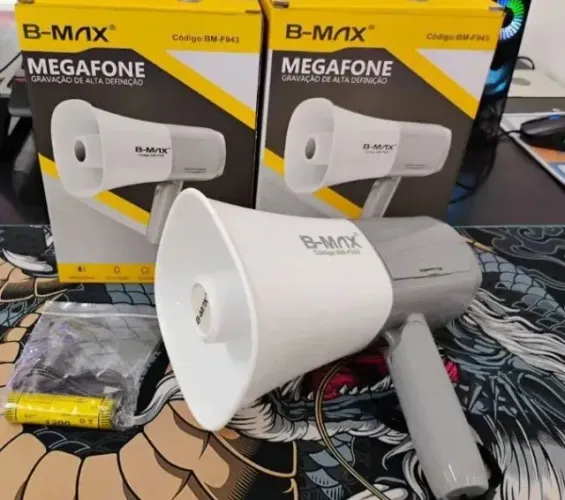 Megfone com Gravação de Alta Definição Novo