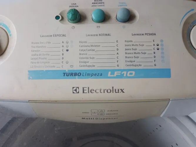 Máquina de Lavar Roupa Electrolux LF10 - 220 volts Turbo Limpeza