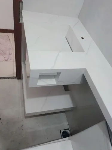 Cuba para banheiro em porcelanato nova