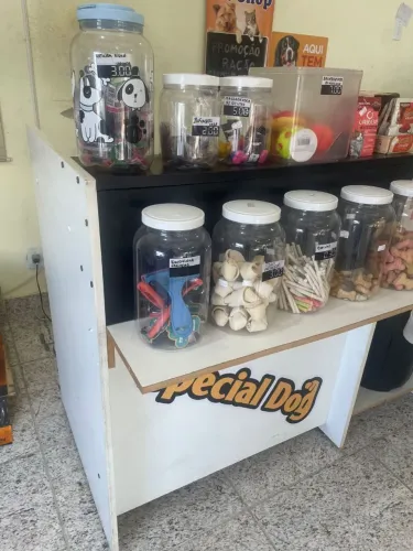 Balcão com 2 gavetas