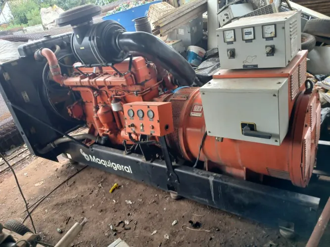 Gerador a Diesel Maquigeral 440kva