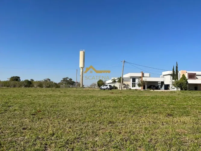 Terreno a Venda no Condomínio Solar do Bosque em Sorocaba, 1003m²