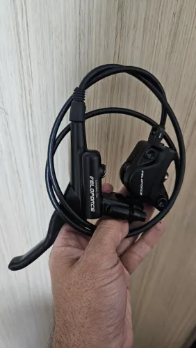 Freio Hidráulico Veloforce Dianteiro com Pastilhas Shimano