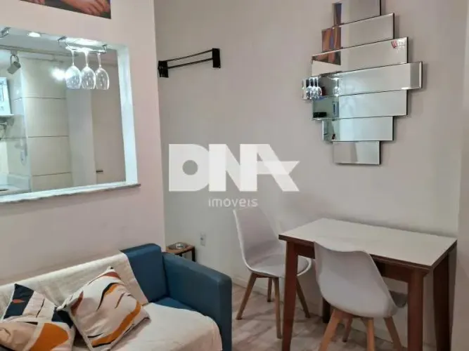 Apartamento : / Residencial / Botafogo