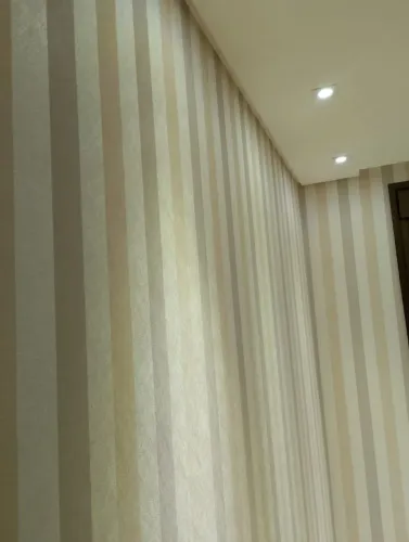 Colocação de papel de parede