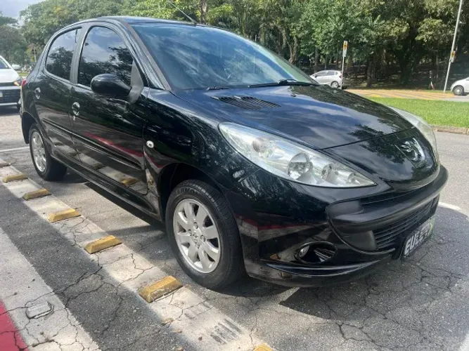 207XR 1.4 HB 2010 Completo com som.