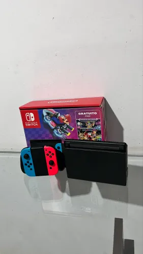 Nintendo switch semi-novo