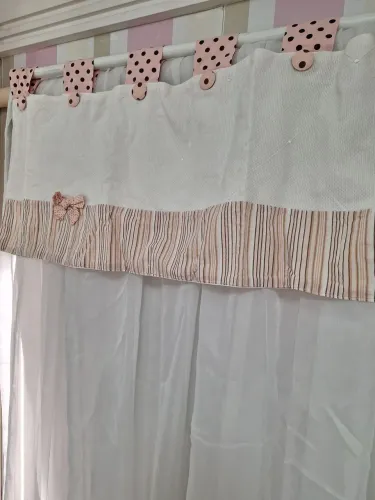 Cortina voil quarto infantil menina