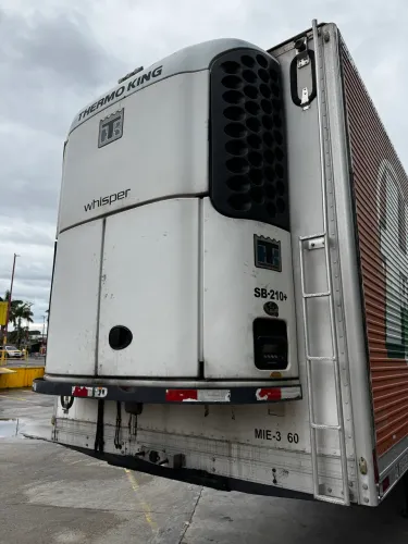 Carreta frigorífica 28 paletes lisa 