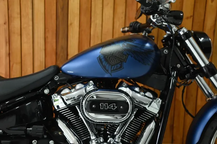 Harley Davidson Breakout 114 série 115 anos 