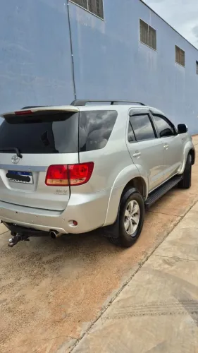 Toyota Hilux SW4 SRV D4-d 4X4 3.0 TDI Dies. AUT 2006