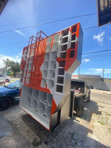 Vendo Estrutura de som automotivo