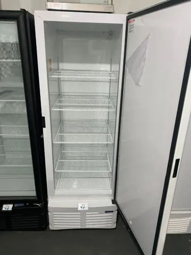 NZ. Freezer 570 litros Vertical IMBERA