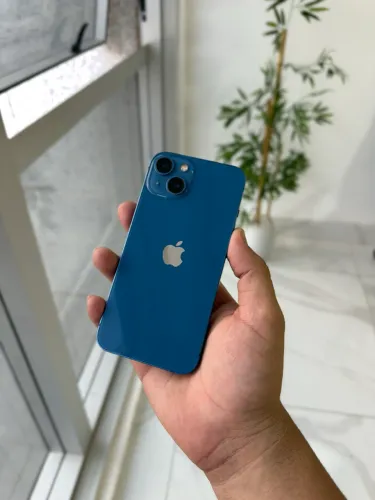 iPhone 13 128 gigas seminovos 