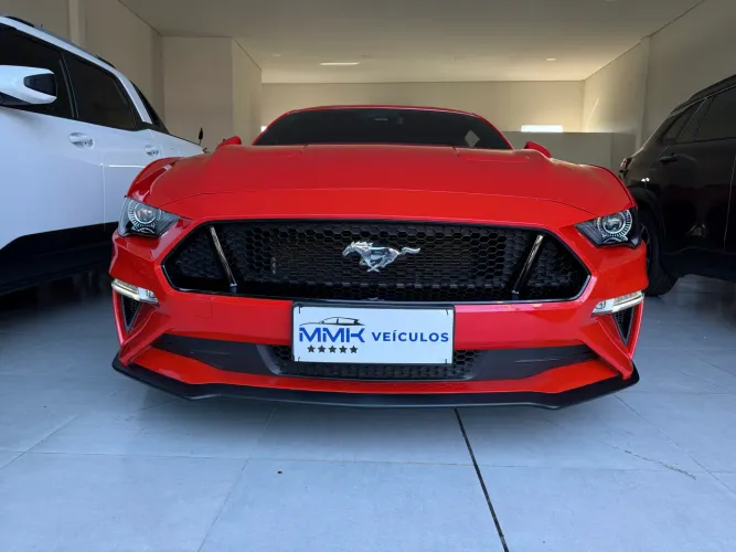 Ford Mustang GT Premium 5.0 V8 2019 BAIXO KM