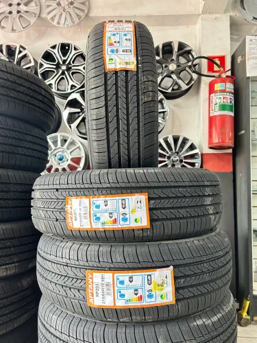 Pneus Aptany 215/65/16