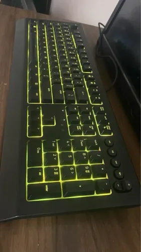 Teclado razer cynosa v2