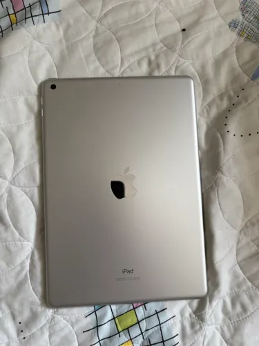 Ipad 9 + Apple Pencil (1 geração)