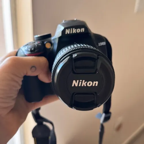 Câmera Nikon D3400 - Ótimo estado!