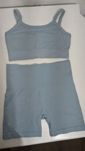 Conjunto de Academia Azul Claro