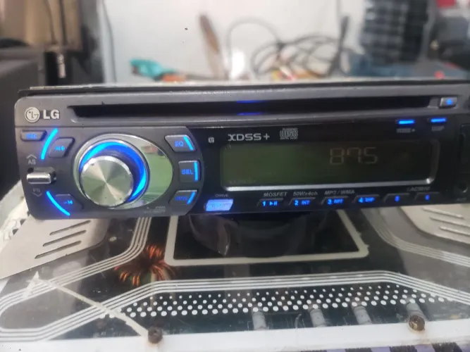 Radio de carro lg