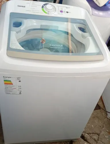Máquina de lavar roupa funcionando perfeitamente 3 meses de garantia