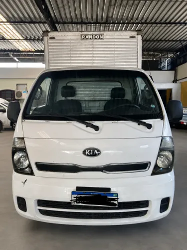 Kia Motors Bongo K-2500 2.5 4X2 TB Diesel 2015