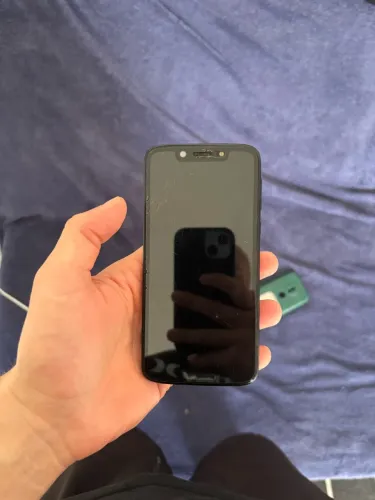 Moto G6 play