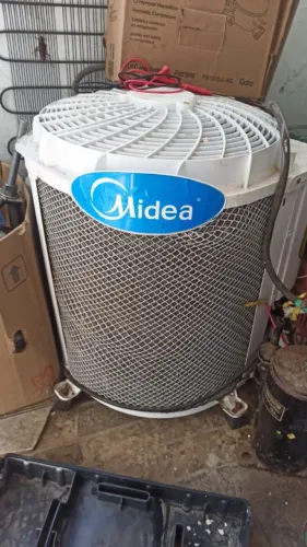 Ar condicionado Midea 12 mil BTUS 220 volts <br>Acompanha controle remoto valor 1.200,00