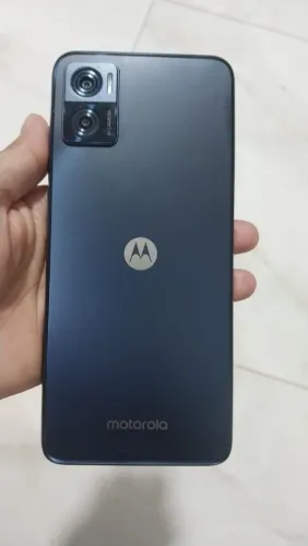 Moto e22