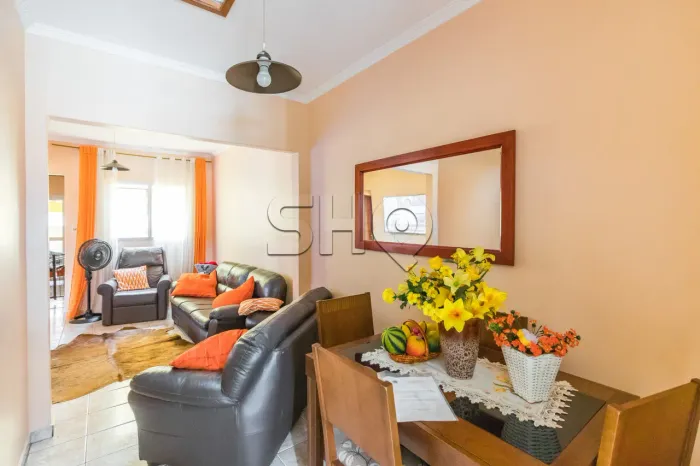 Casa à Venda na Vila Gustavo