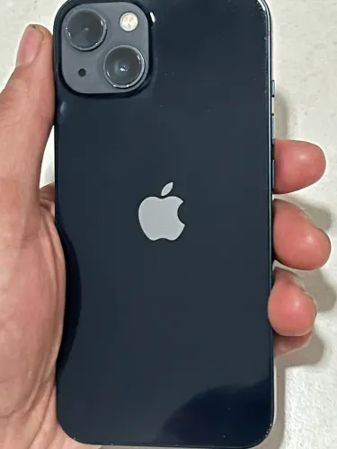 iPhone 13 preto meia noite (128gb)