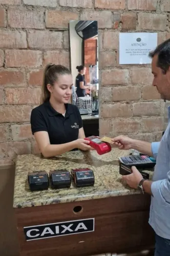 Caixa Restaurante R$2.100,00