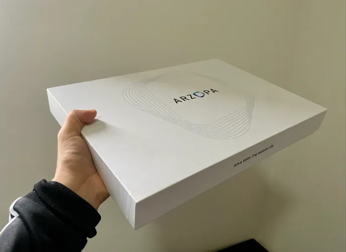 MONITOR ARZOPA Z1RC 16?
