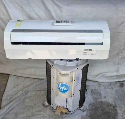 Ar Condicionado SPRINGER 9.000 BTUS - FRIO - Usado