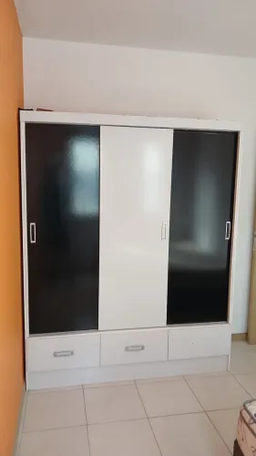 Guarda roupas Armário Roupeiro 3 portas