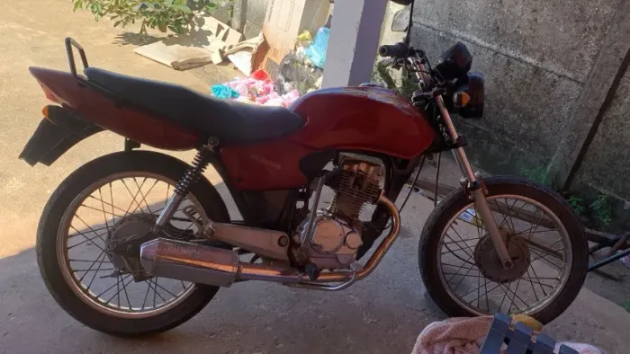 Vendo ou troco titan ks