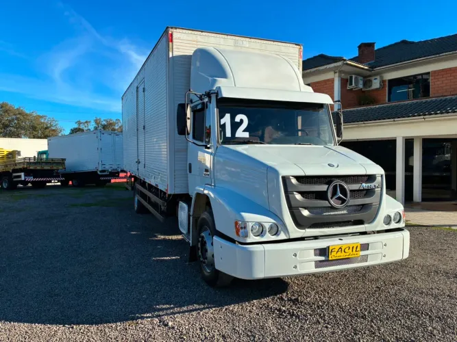Mercedes-Benz Sprinter 415 Furgão Curto T.b. 2.2 Dies. 2018
