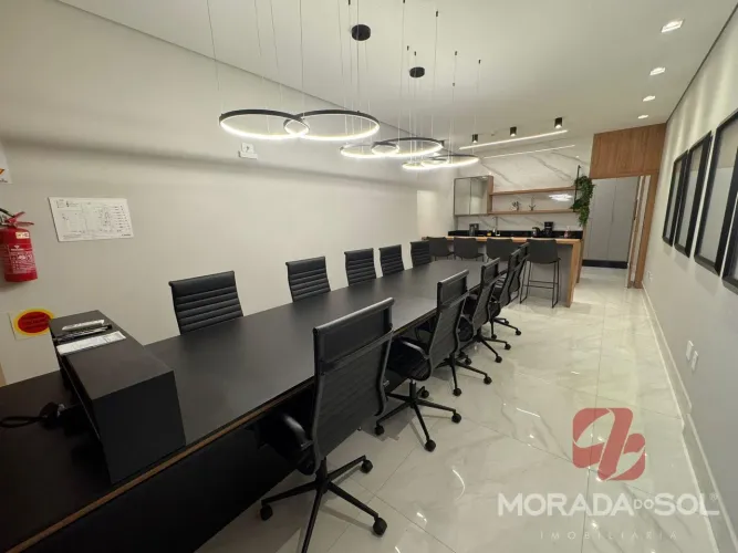 Sala Comercial no Centro de Itapema, 65m², para Locação