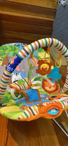 Cadeira de descanso musical e vibração