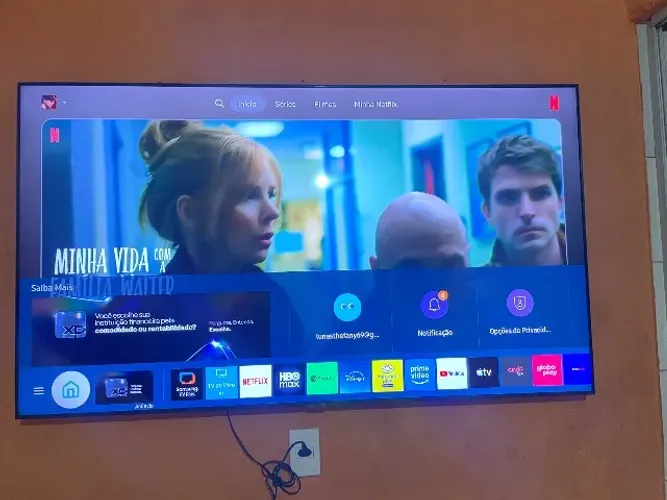 Televisão Samsung 65 polegadas