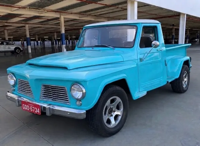 Ford F-75 4X2 2.6 V12 1971