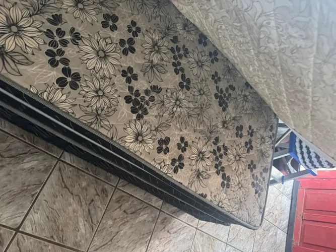 Cama de solteiro 