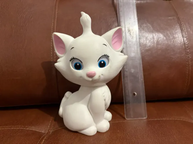 Gatinha Marie brinquedo.