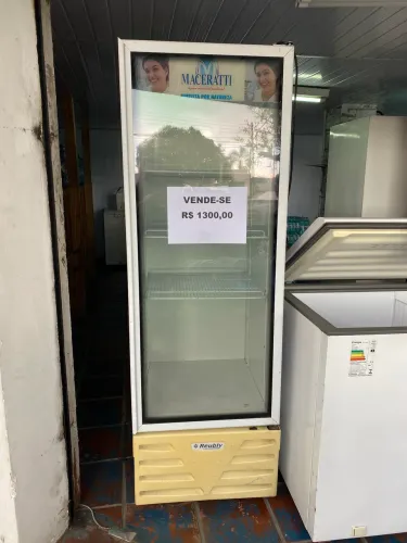 Freezer expositor Reubly