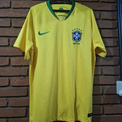Camisa sem marca seleção Brasil 2018 amarela