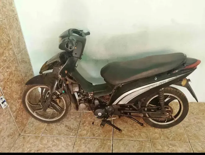 Vendes moto sucata
