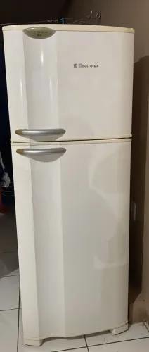 Geladeira Electrolux DF34